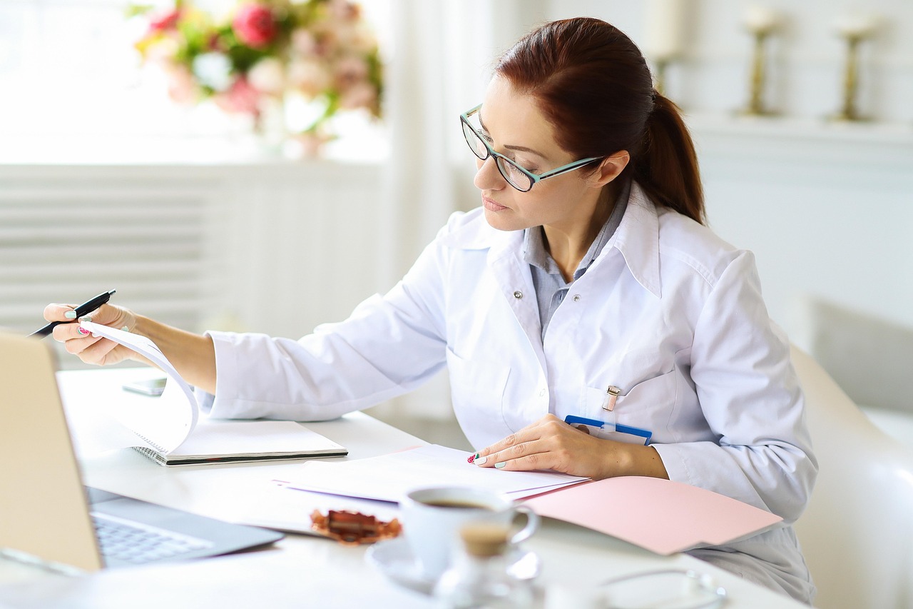 Comment choisir sa blouse vétérinaire parfaite pour toute son équipe